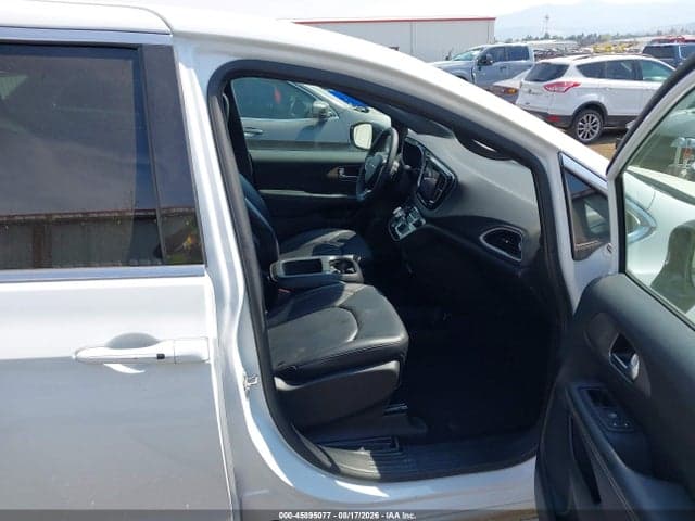 2025 CHRYSLER PACIFICA SELECT 5