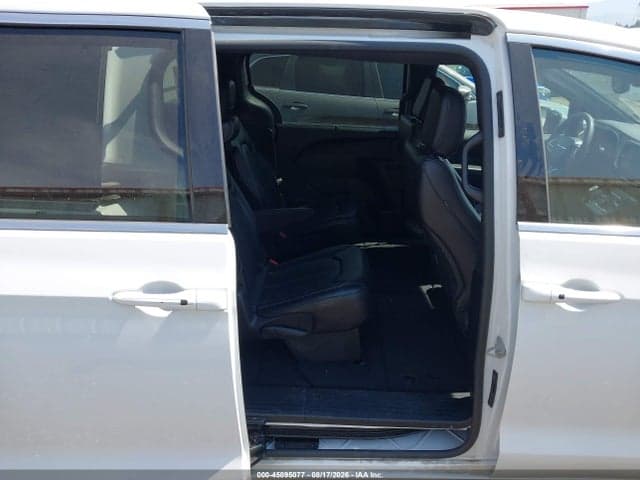 2025 CHRYSLER PACIFICA SELECT 8