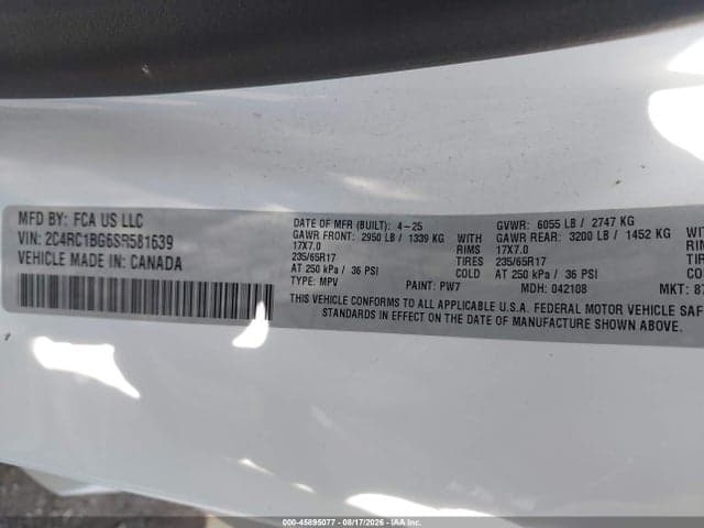 2025 CHRYSLER PACIFICA SELECT 9