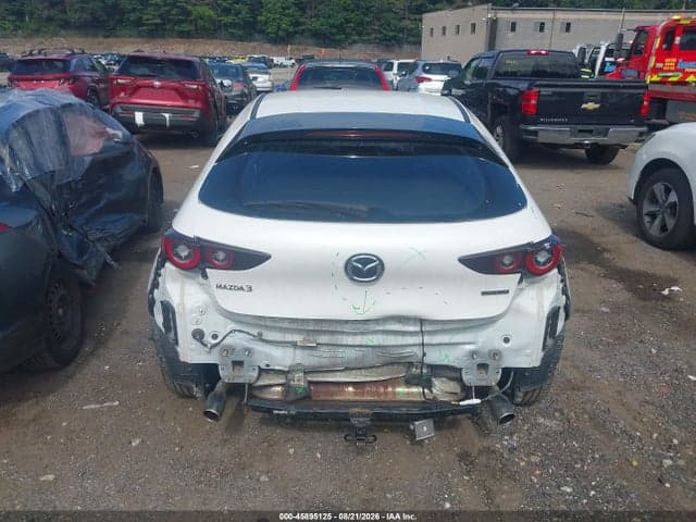 2022 MAZDA MAZDA3 16