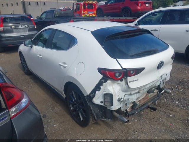 2022 MAZDA MAZDA3 3
