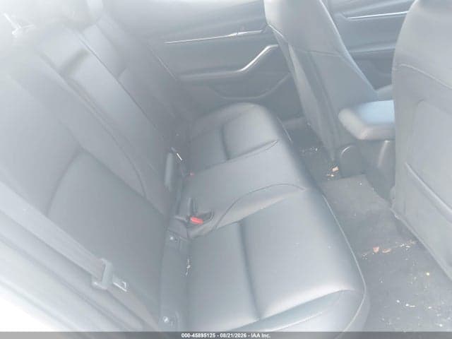 2022 MAZDA MAZDA3 8