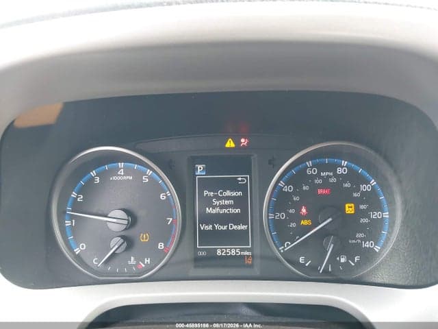 2018 TOYOTA RAV4 LE 7