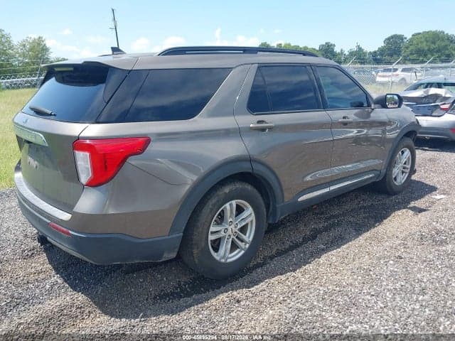 2021 FORD EXPLORER XLT 4