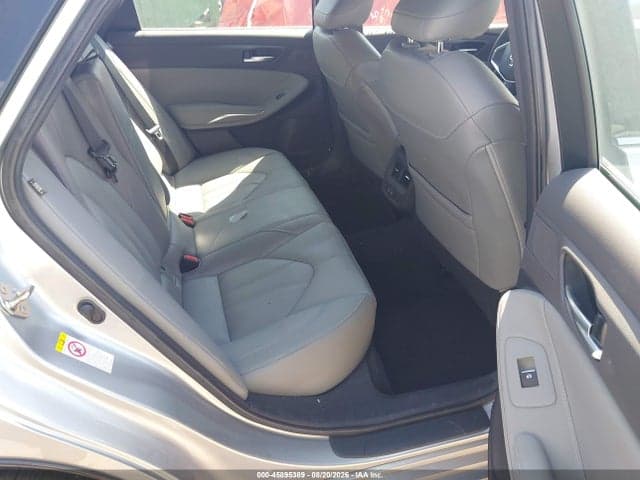 2019 TOYOTA AVALON XLE 8