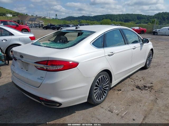2017 FORD FUSION SE 4