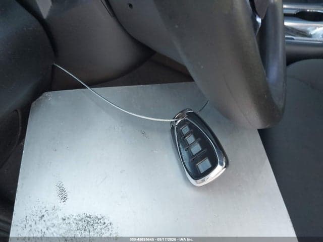 2017 CHEVROLET MALIBU 1LT 11