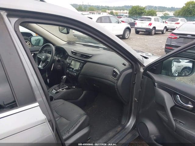 2018 NISSAN ROGUE SL 5