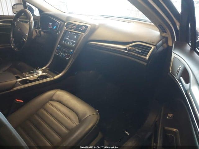 2017 FORD FUSION SE 5