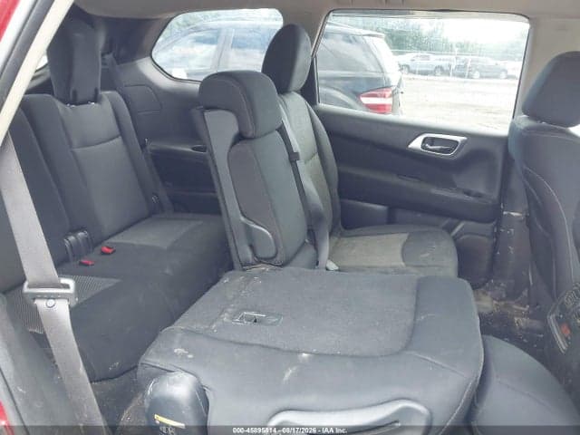 2017 NISSAN PATHFINDER S 8