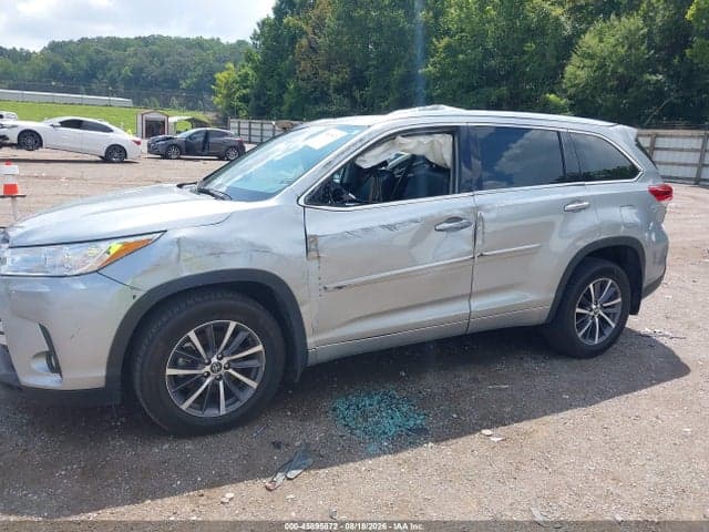 2018 TOYOTA HIGHLANDER XLE 6