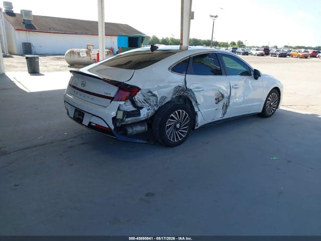 2021 HYUNDAI SONATA LIMITED 4