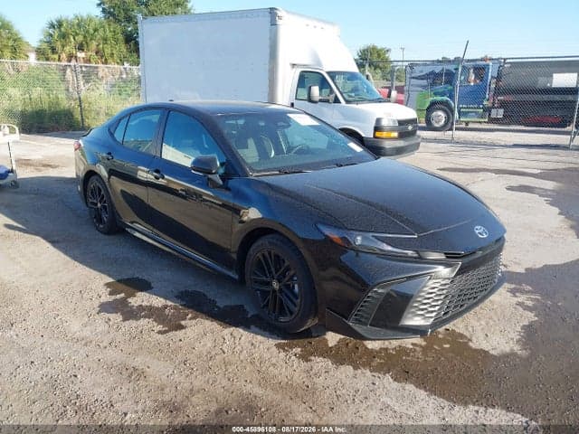 2026 TOYOTA CAMRY SE 1