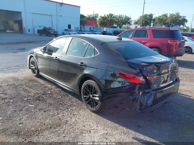 2026 TOYOTA CAMRY SE 3