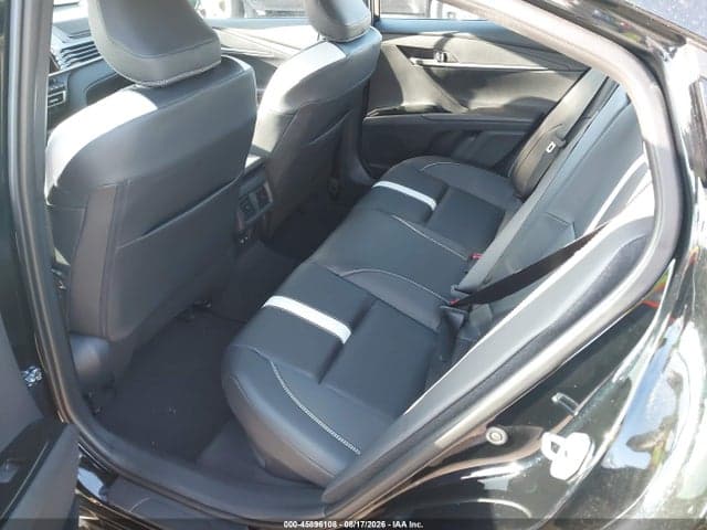 2026 TOYOTA CAMRY SE 8