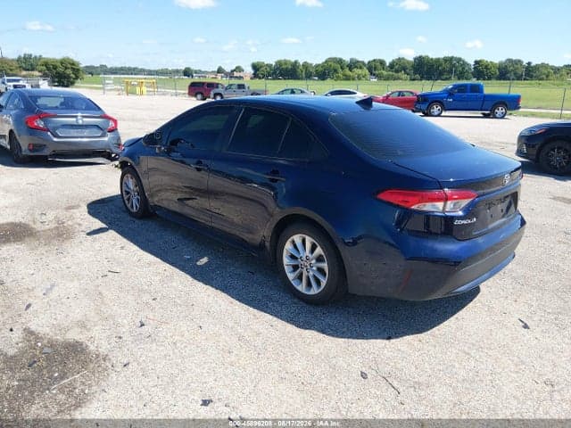2021 TOYOTA COROLLA LE 3