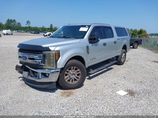 2018 FORD F-250 XLT 2