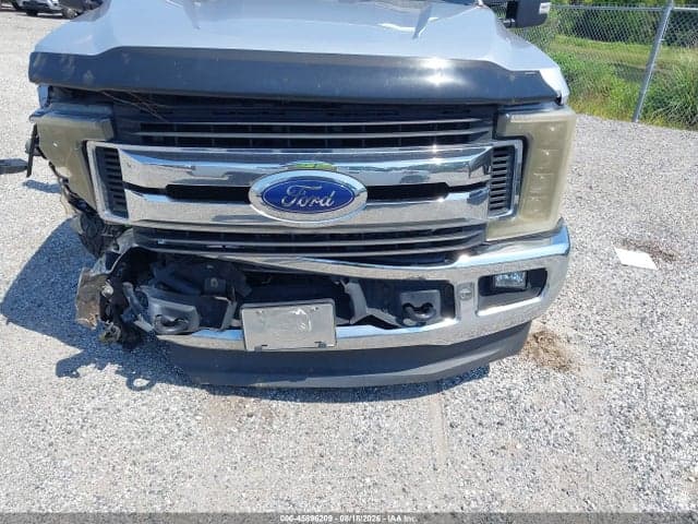 2018 FORD F-250 XLT 6