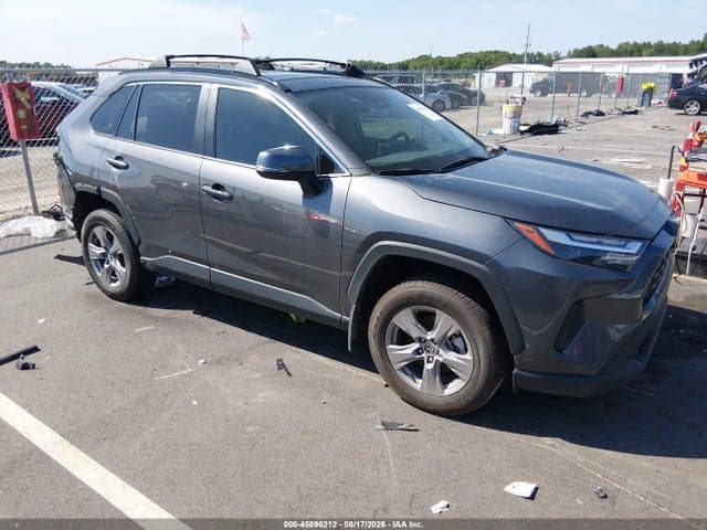 2024 TOYOTA RAV4 XLE 1