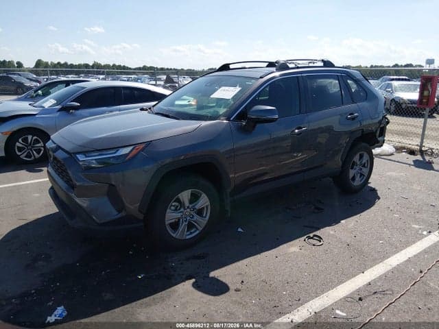 2024 TOYOTA RAV4 XLE 2