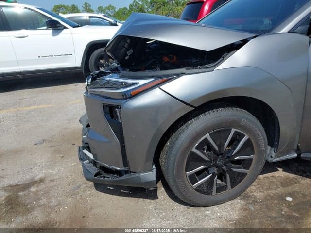 2026 TOYOTA BZ XLE 6