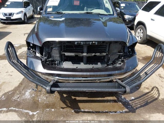 2018 RAM 1500 LARAMIE 4X4 5'7 BOX 6