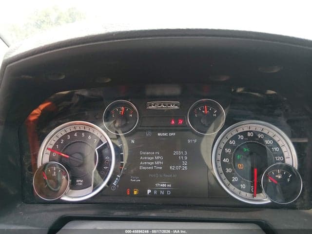 2018 RAM 1500 LARAMIE 4X4 5'7 BOX 7