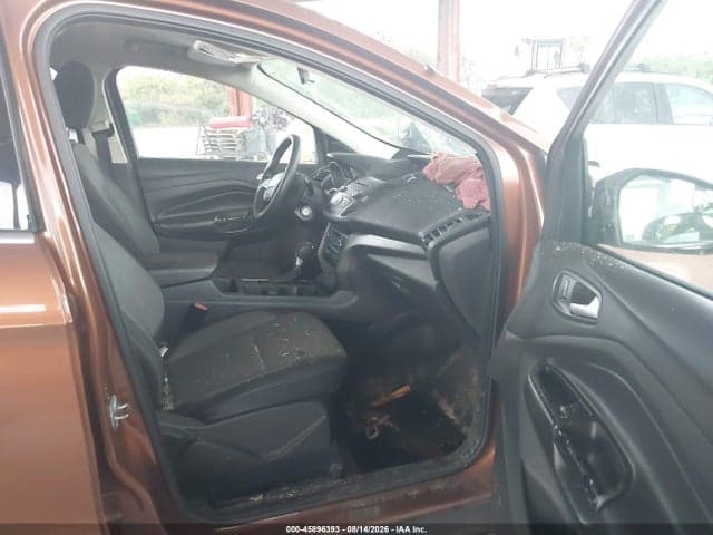 2017 FORD ESCAPE SE 5