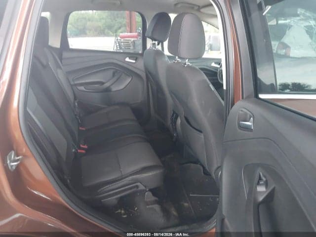 2017 FORD ESCAPE SE 8