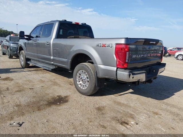 2022 FORD F-250 XLT 3