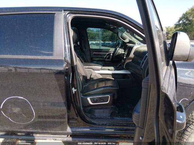2019 RAM 1500 LARAMIE 4X4 6'4 BOX 5