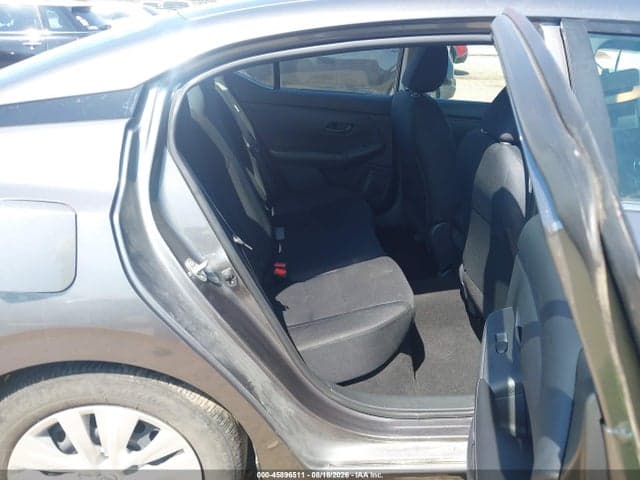 2025 NISSAN SENTRA S 8