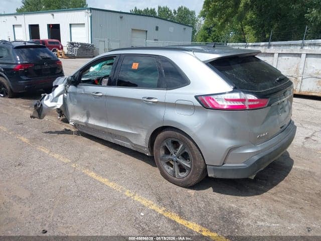 2020 FORD EDGE SE 3