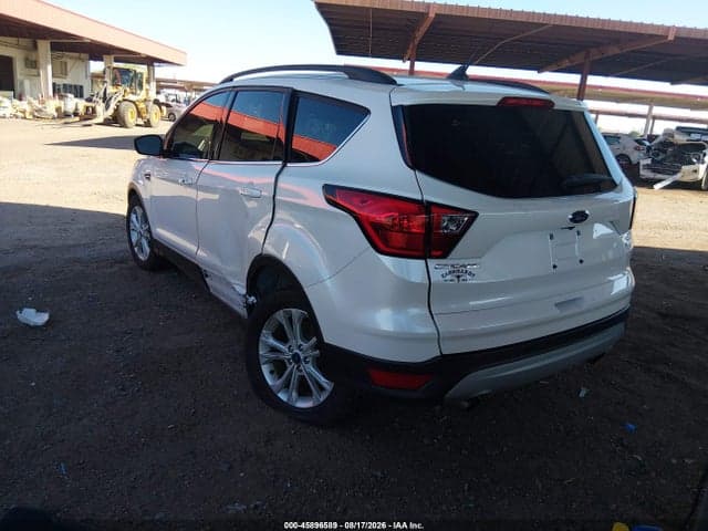 2019 FORD ESCAPE SEL 3