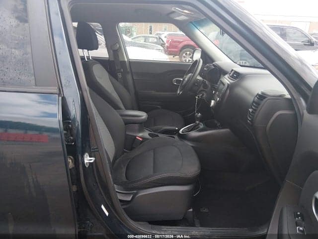 2019 KIA SOUL + 5