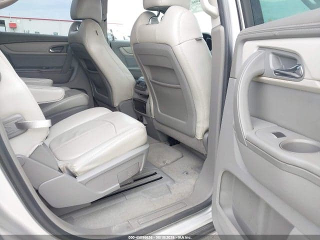 2017 CHEVROLET TRAVERSE LT 8