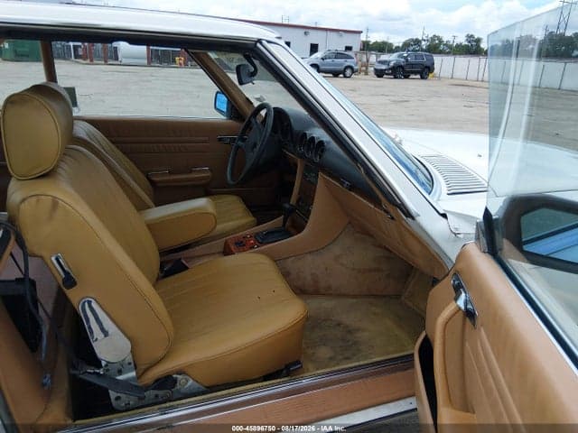 1983 MERCEDES-BENZ 380 SL 5