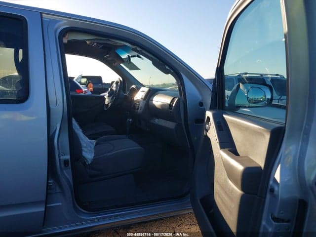 2017 NISSAN FRONTIER SV 5