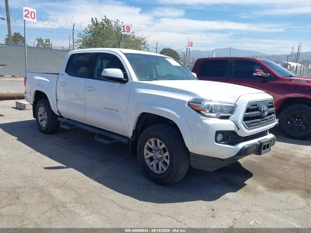 2017 TOYOTA TACOMA SR5 1