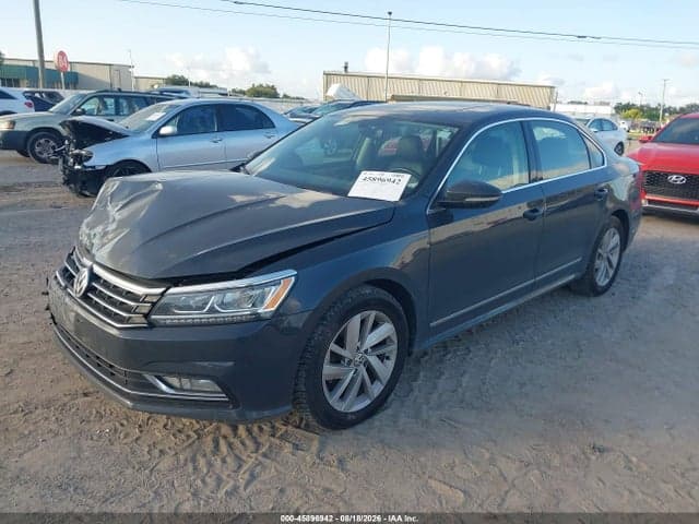2018 VOLKSWAGEN PASSAT 2
