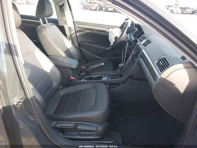 2018 VOLKSWAGEN PASSAT 5