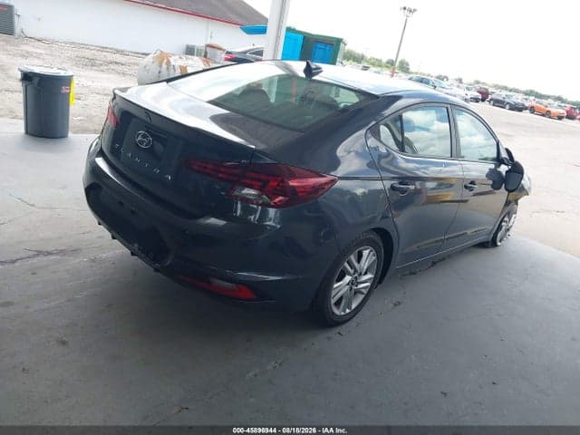 2020 HYUNDAI ELANTRA VALUE EDITION 4