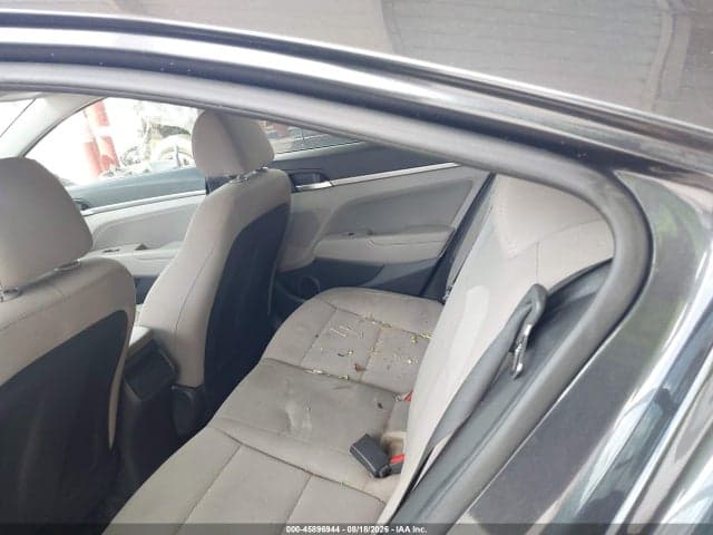 2020 HYUNDAI ELANTRA VALUE EDITION 8