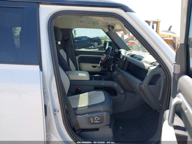 2023 LAND ROVER DEFENDER 130 X-DYNAMIC SE 5