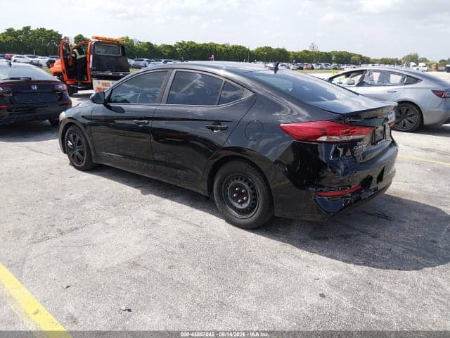 2017 HYUNDAI ELANTRA SE 3