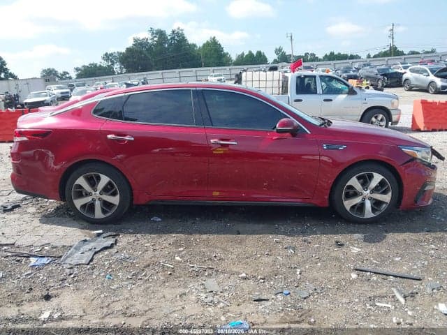 2019 KIA OPTIMA S 13