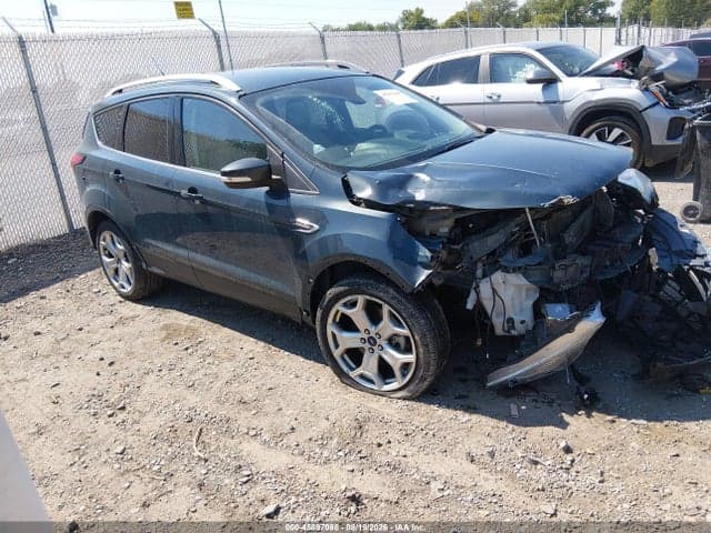 2019 FORD ESCAPE TITANIUM 1