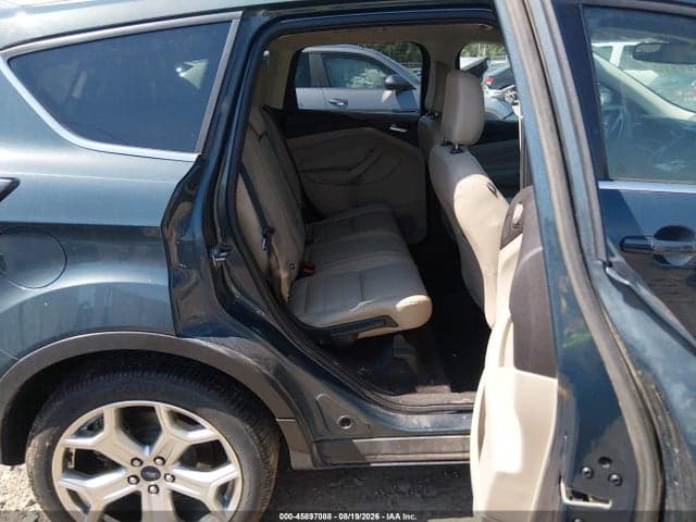 2019 FORD ESCAPE TITANIUM 8