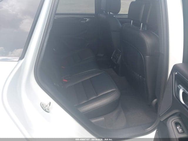 2023 PORSCHE MACAN T 8