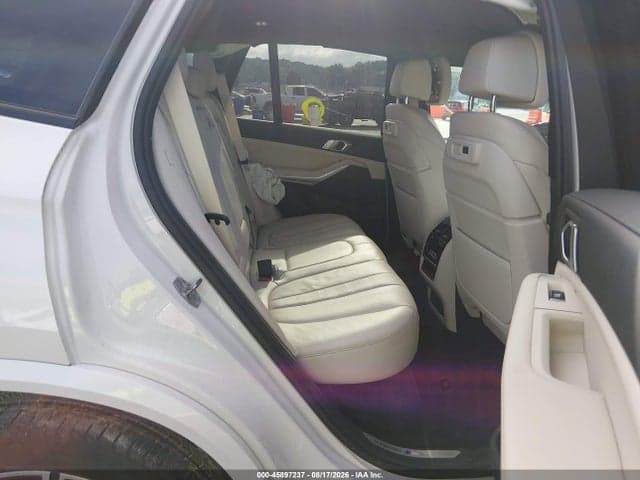 2022 BMW X5 XDRIVE40I 8